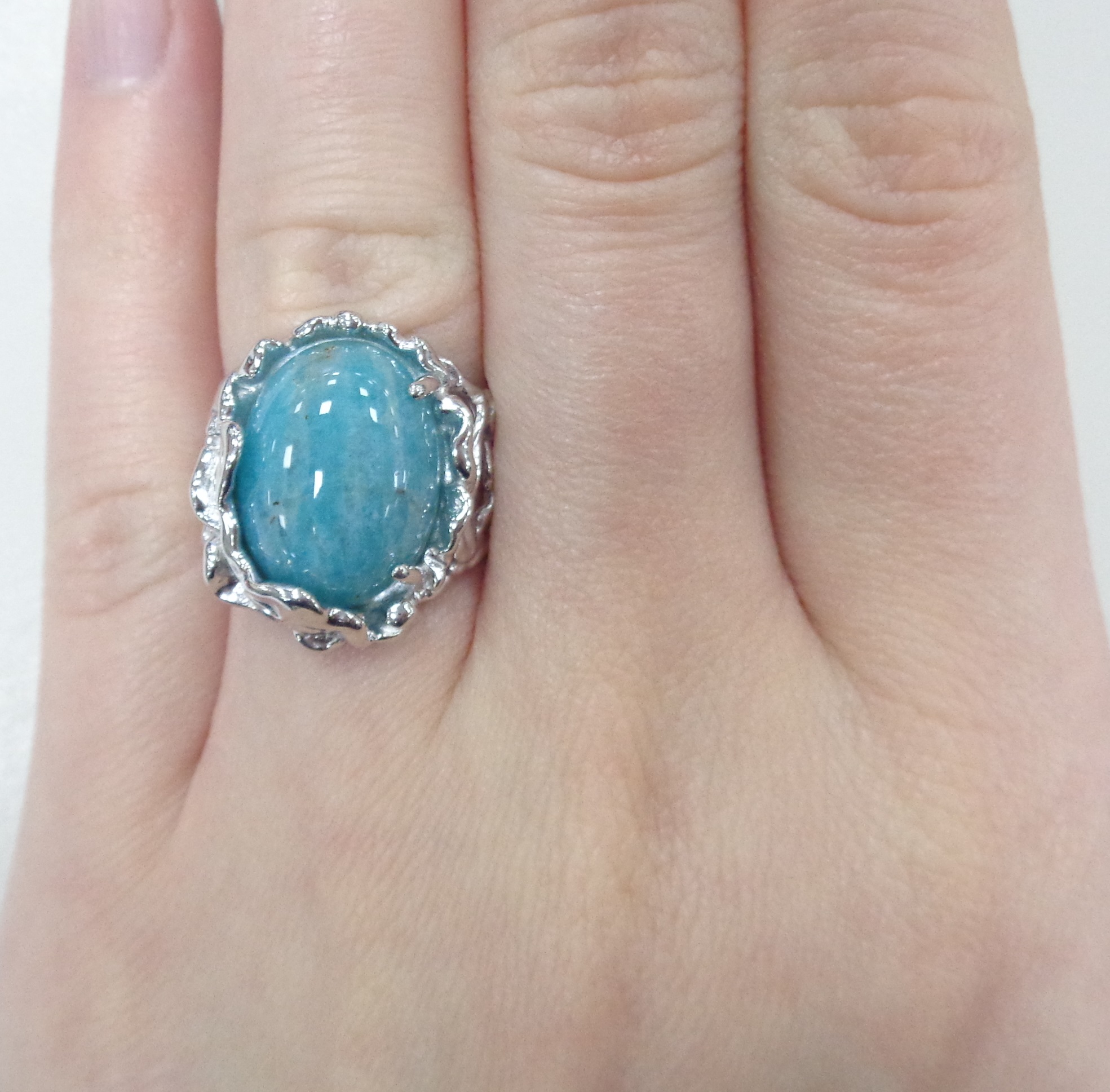 Серебряное кольцо с амазонитом